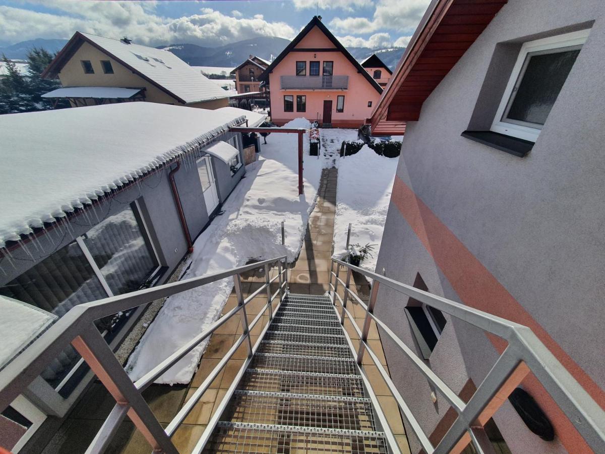 Apartmanovy Dom Stela Bešeňová Eksteriør billede