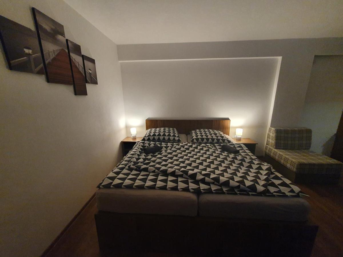 Apartmanovy Dom Stela Bešeňová Eksteriør billede