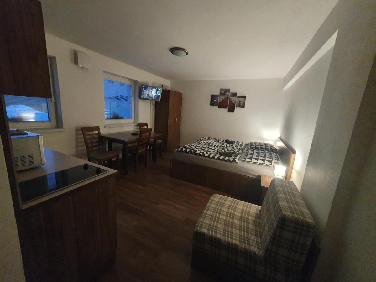 Apartmanovy Dom Stela Bešeňová Eksteriør billede