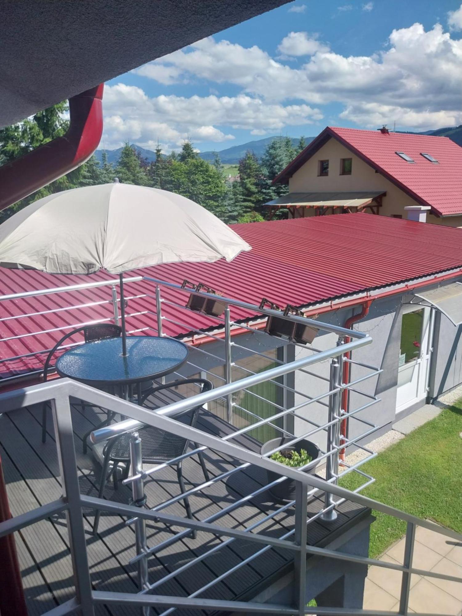 Apartmanovy Dom Stela Bešeňová Eksteriør billede